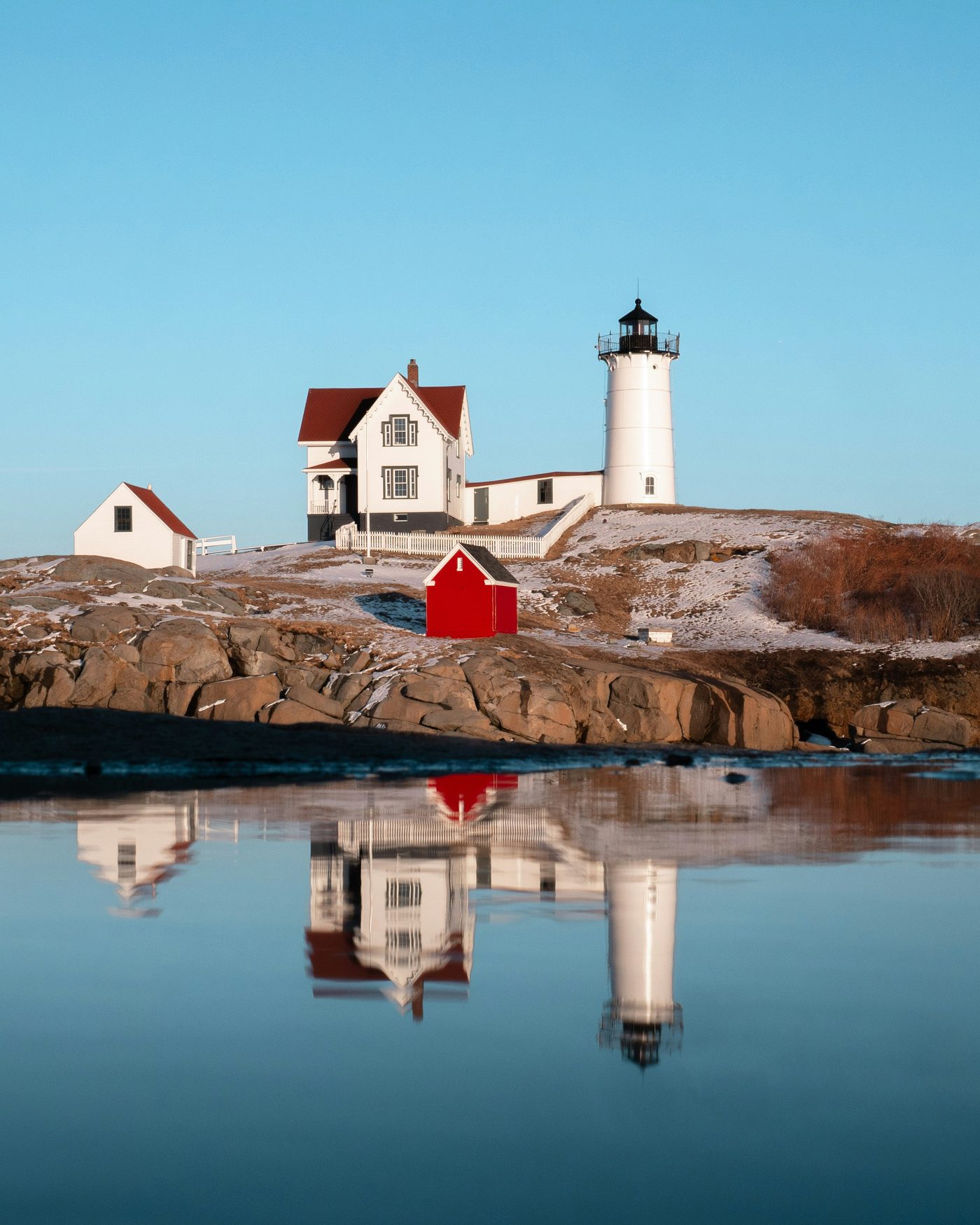New England Seaside, Maine lighthouse in winter